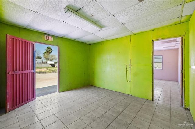 708 E Main Avenue, Alton, TX 78573