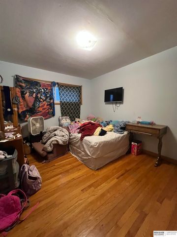 1617 N 90th Street, Omaha, NE 68114