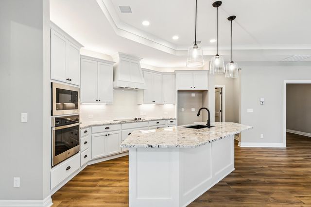 328 W Pepper Tree Rd, Andover, KS 67002