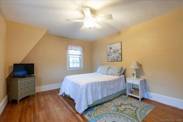 5 Spier Avenue, Enfield, CT 06082