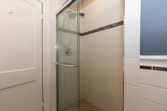 5 Spier Avenue, Enfield, CT 06082