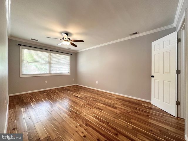 4825 KEMPAIR DR, Woodbridge, VA 22193