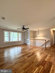 4825 KEMPAIR DR, Woodbridge, VA 22193