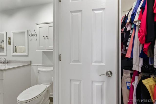 27W300 Williams Street, Winfield, IL 60190