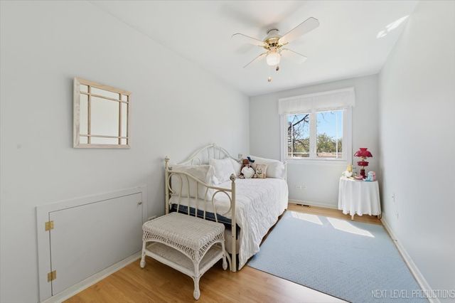 27W300 Williams Street, Winfield, IL 60190