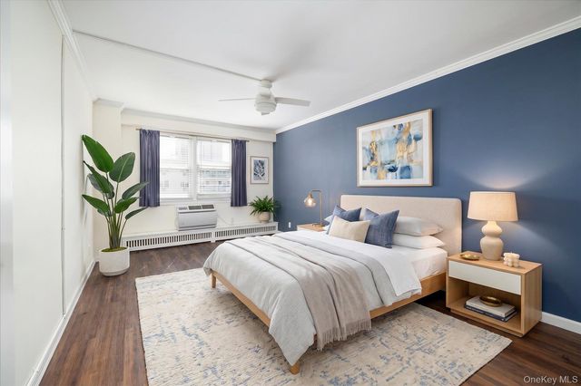 430 Shore Rd 8 H, Long Beach, NY 11561