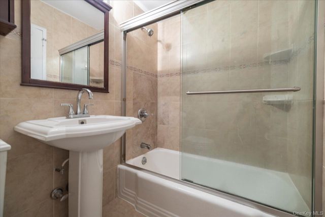 430 Shore Rd 8 H, Long Beach, NY 11561