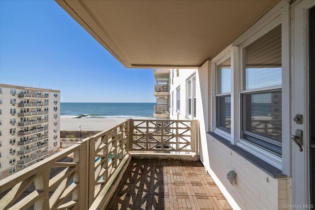 430 Shore Rd 8 H, Long Beach, NY 11561