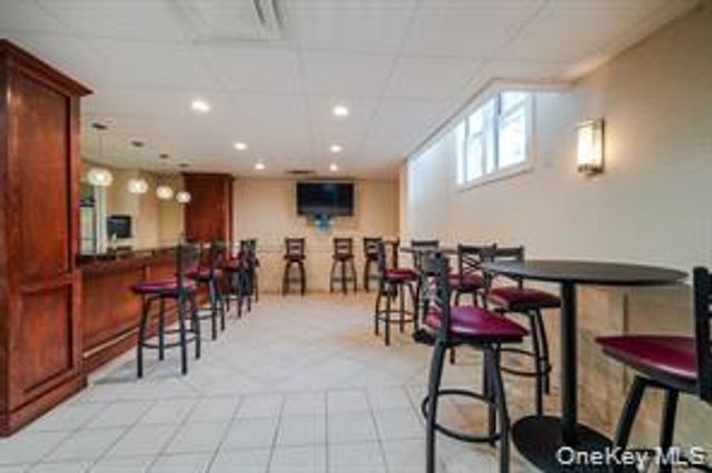 430 Shore Rd 8 H, Long Beach, NY 11561