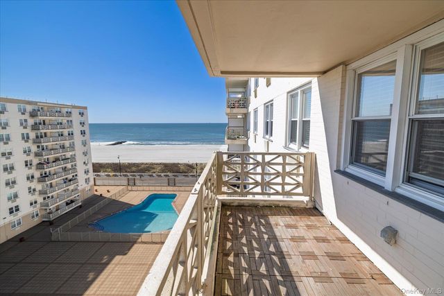 430 Shore Rd 8 H, Long Beach, NY 11561