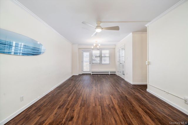 430 Shore Rd 8 H, Long Beach, NY 11561