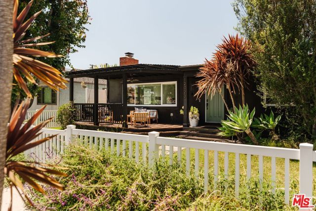 12023 Aneta Street, Culver City, CA 90230