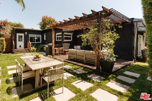 12023 Aneta Street, Culver City, CA 90230