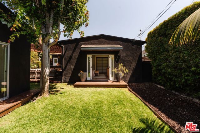 12023 Aneta Street, Culver City, CA 90230