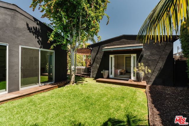 12023 Aneta Street, Culver City, CA 90230