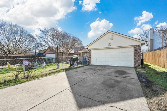 824 Bailey Drive, Cedar Hill, TX 75104