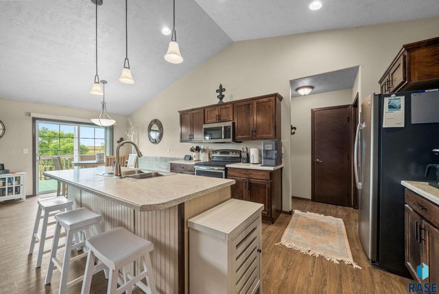 1113 N Lalley Ln Lane, Sioux Falls, SD 57107