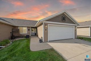 1113 N Lalley Ln Lane, Sioux Falls, SD 57107