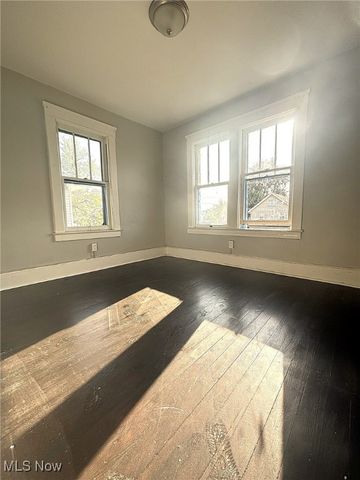 2909 Denver Avenue, Lorain, OH 44055