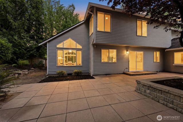 10521 NE 120th Street, Kirkland, WA 98034