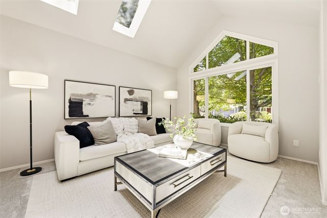 10521 NE 120th Street, Kirkland, WA 98034