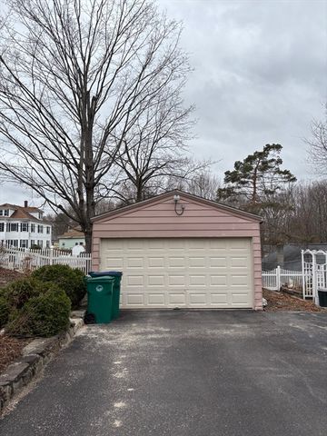 100 Madison St, Fitchburg, MA 01420