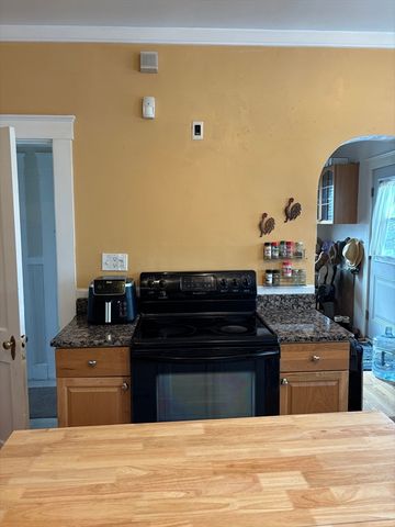 100 Madison St, Fitchburg, MA 01420