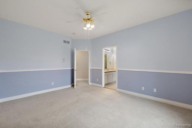 3725 Mountain Laurel Court, Oakland, MI 48363
