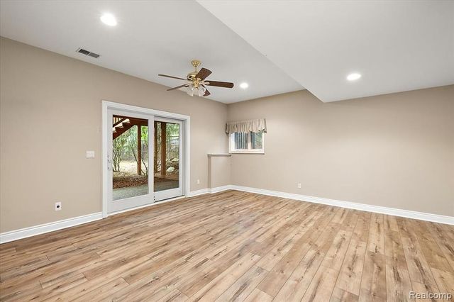 3725 Mountain Laurel Court, Oakland, MI 48363