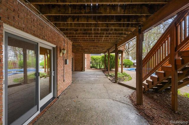 3725 Mountain Laurel Court, Oakland, MI 48363