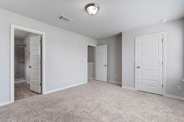 1713 Yaupon Grove LN, Leander, TX 78641