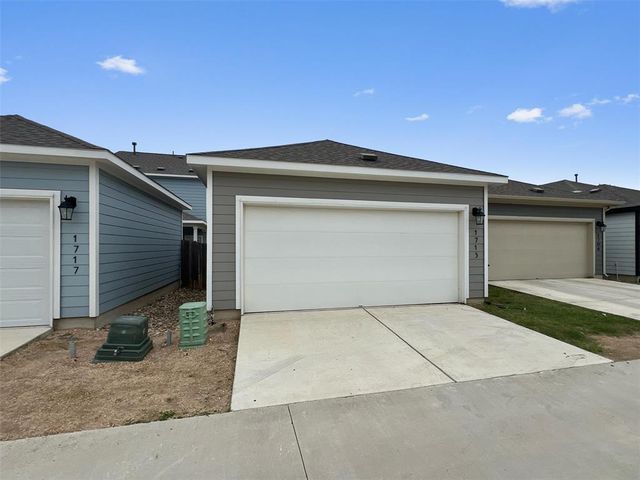 1713 Yaupon Grove LN, Leander, TX 78641