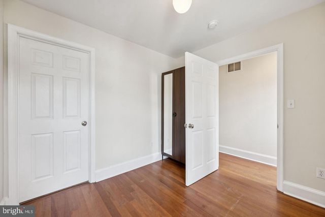1814 E PRATT ST, Baltimore, MD 21231