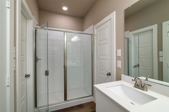 701-703-705-707 Harvest Moon Drive, Venus, TX 76084