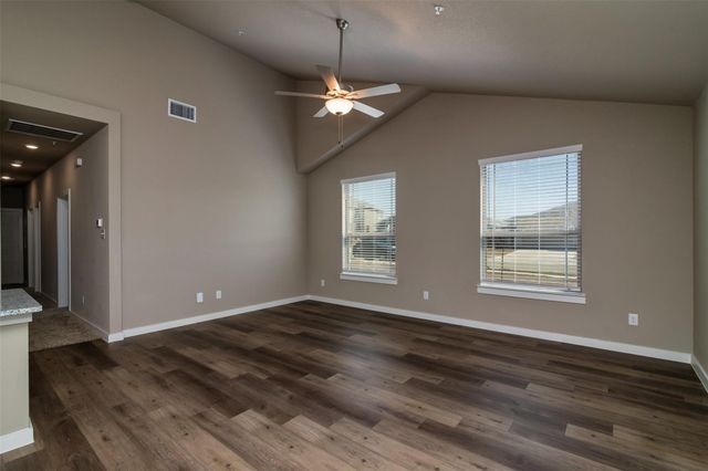 701-703-705-707 Harvest Moon Drive, Venus, TX 76084