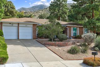 3808 Big Sky Drive NE, Albuquerque, NM 87111