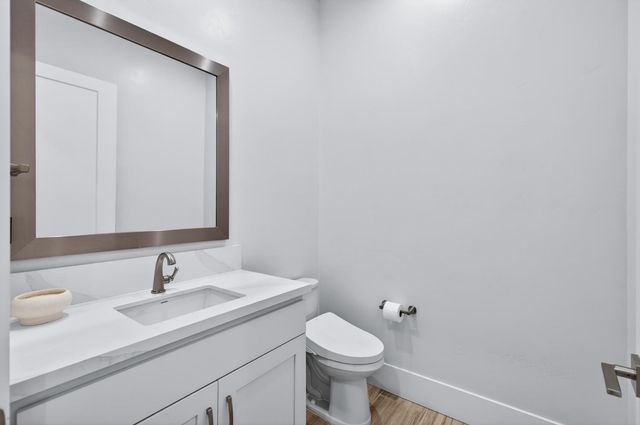 2204 Pinehurst Dr, Lincoln, CA 95648