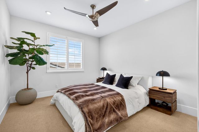 2204 Pinehurst Dr, Lincoln, CA 95648