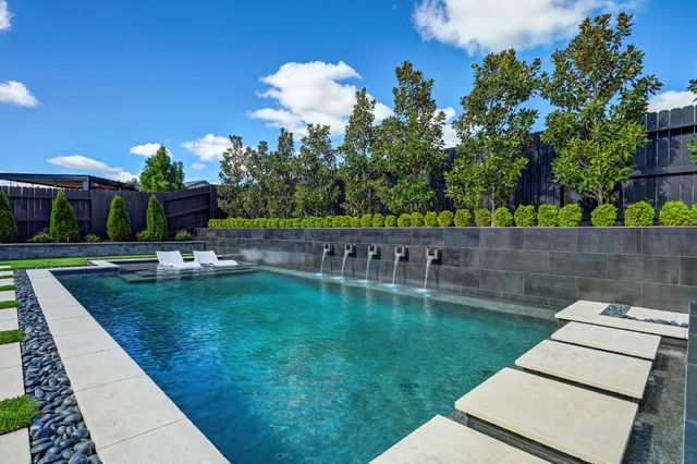 2204 Pinehurst Dr, Lincoln, CA 95648