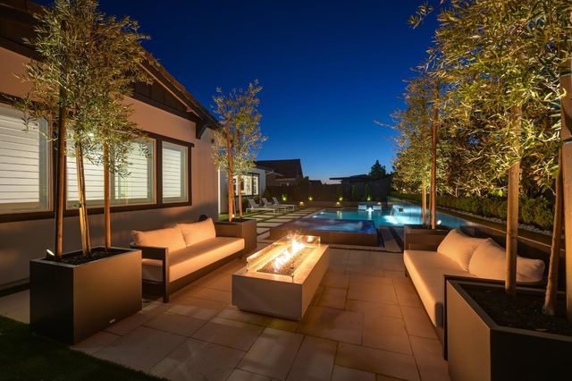 2204 Pinehurst Dr, Lincoln, CA 95648