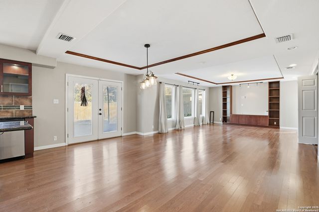 415 CALUMET PL, San Antonio, TX 78209