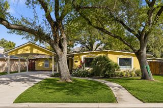 415 CALUMET PL, San Antonio, TX 78209
