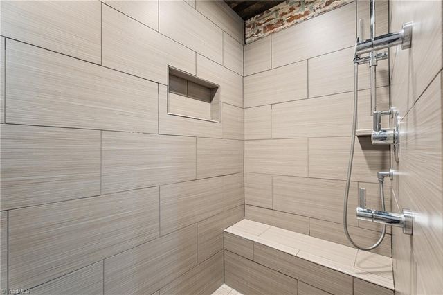 1 W 5th Street 207, Winston-salem, NC 27101