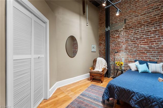 1 W 5th Street 207, Winston-salem, NC 27101