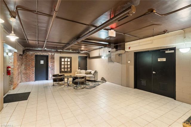 1 W 5th Street 207, Winston-salem, NC 27101