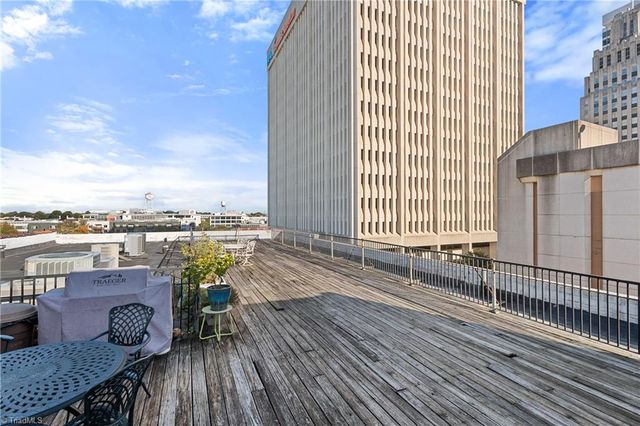 1 W 5th Street 207, Winston-salem, NC 27101