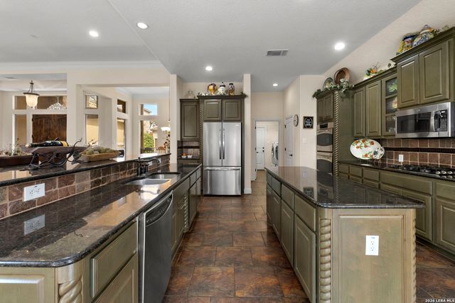 1310 Via Se Villa, San Antonio, TX 78260