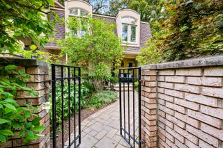 1189 Glenpointe Court, Bloomfield Twp, MI 48304