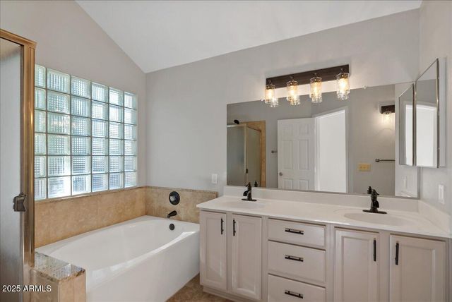 2313 E GONDOLA Lane, Gilbert, AZ 85234