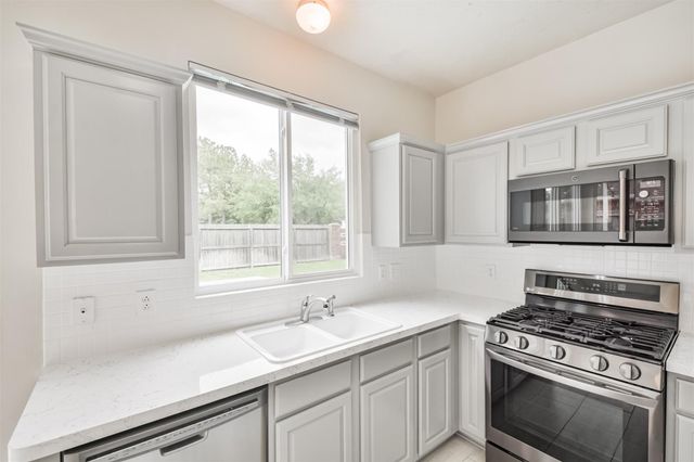 10239 Sable Trail Lane, Houston, TX 77064